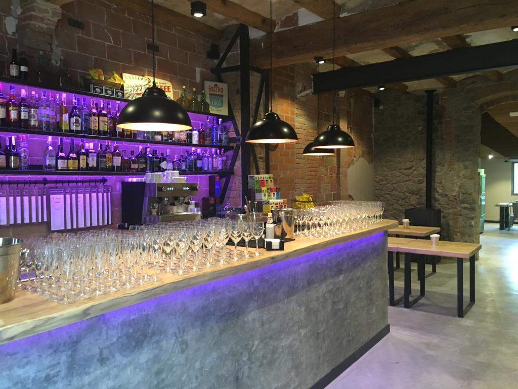 Hostal 1888 Gironella Dış mekan fotoğraf